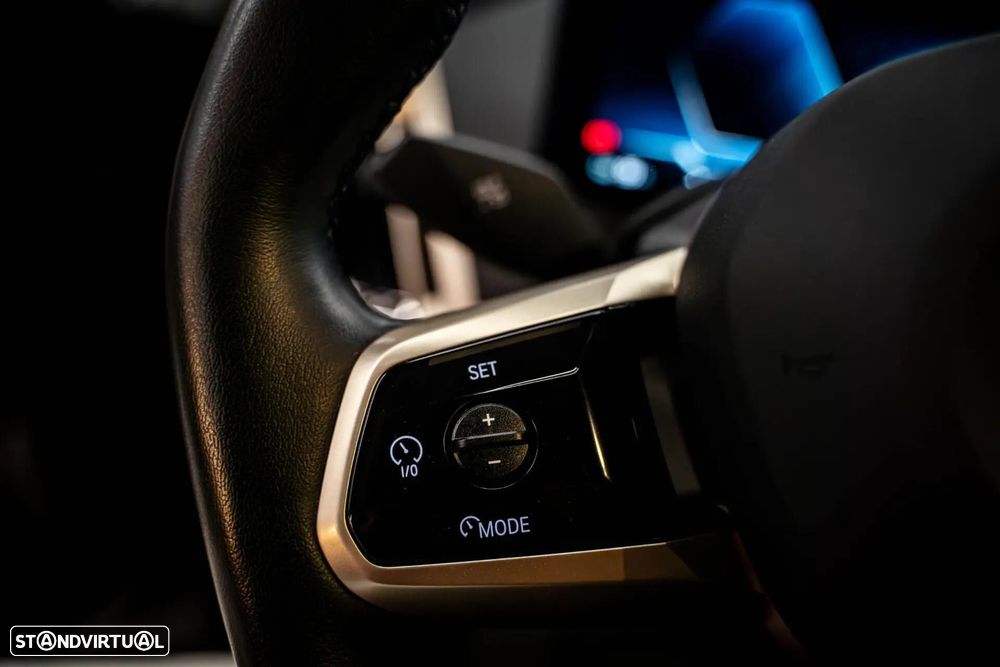 BMW iX xDrive 40 - 19