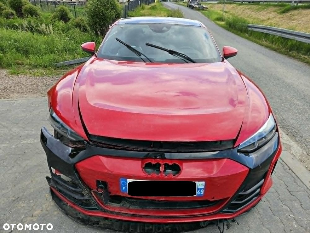 Audi e-tron GT quattro - 12