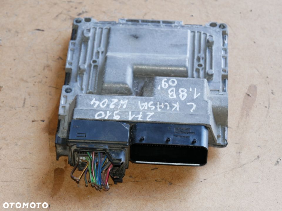 KOMPUTER STEROWNIK SILNIKA MERCEDES C-KLASA 1.8B 09' 271910 A0044469440 A2711504279 - 2