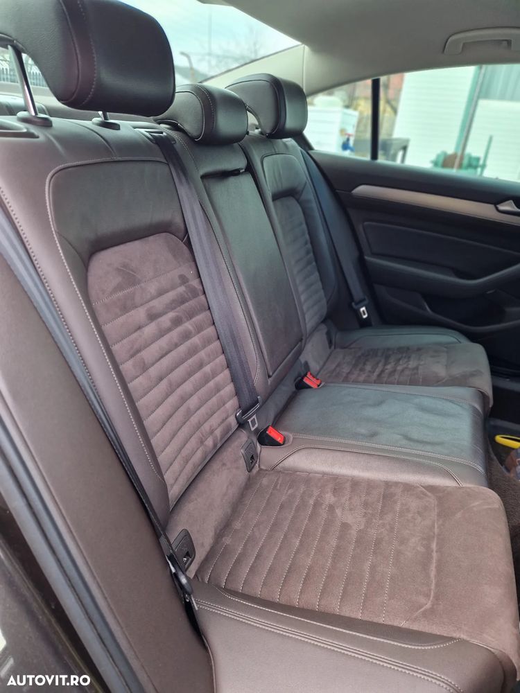 Volkswagen Passat 2.0 TDI Highline - 7