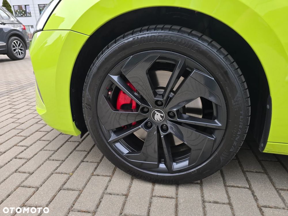Skoda Octavia 2.0 TSI RS DSG - 20