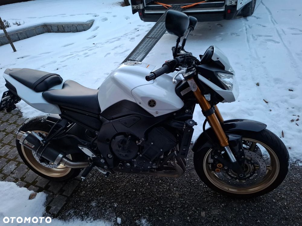 Yamaha FZ8 - 39