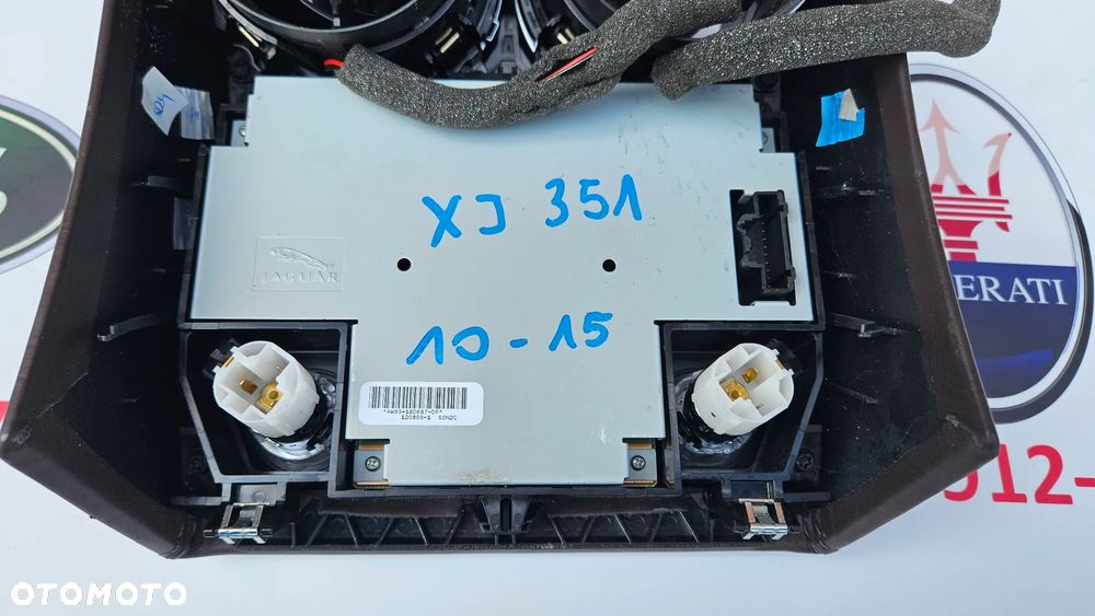 Jaguar XJ 351 Panel sterowania klimatyzacją tył Panel klimatyzacji tylny AW93-18D687-DF  Kanapa grzana wentylowana - 5