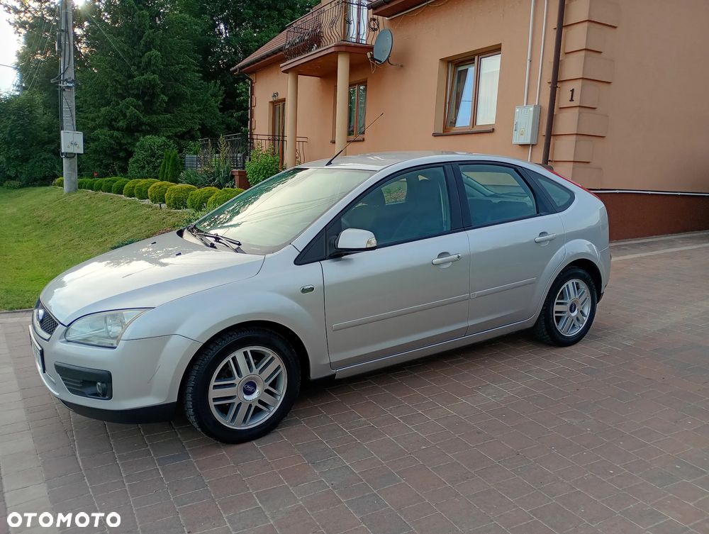 Ford Focus 1.6 Ti-VCT Style - 2