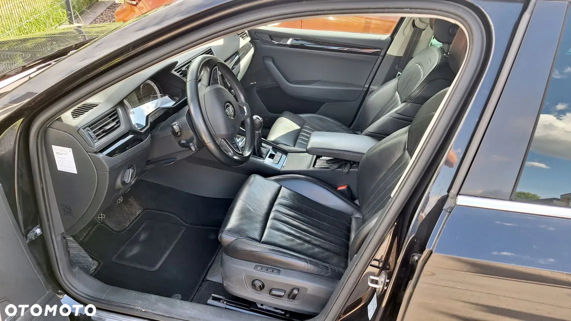 Skoda Superb 2.0 TDI 4x4 L&K - 9