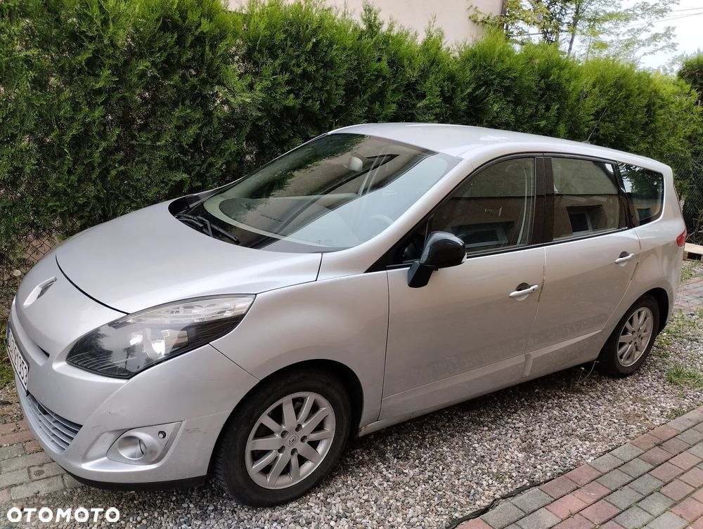 Renault Scenic - 3