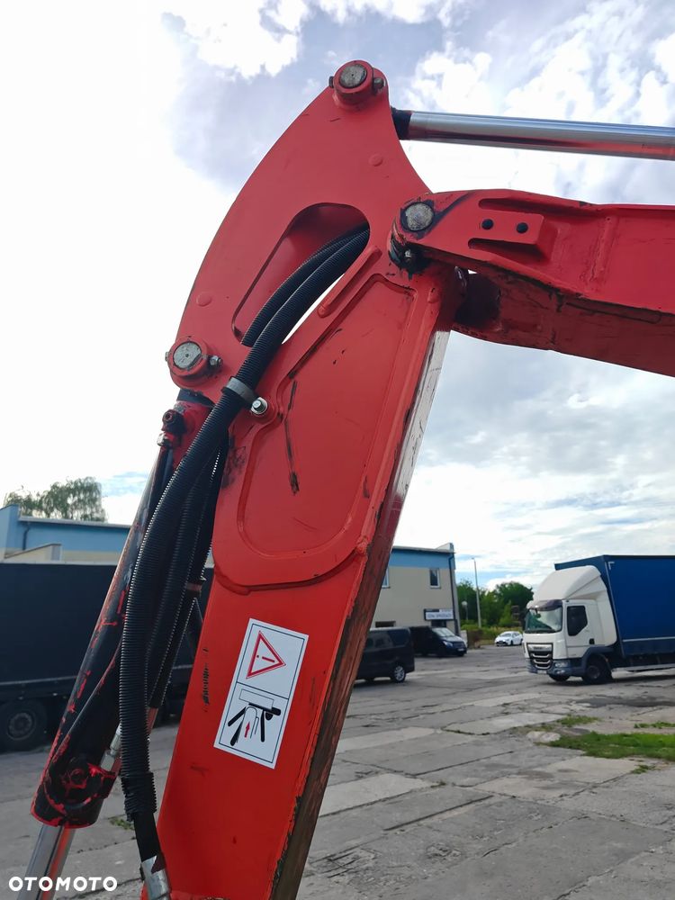Kubota U27 - 25