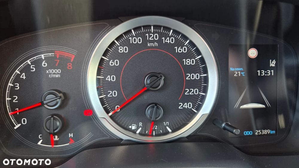 Toyota Corolla 1.5 Comfort - 28