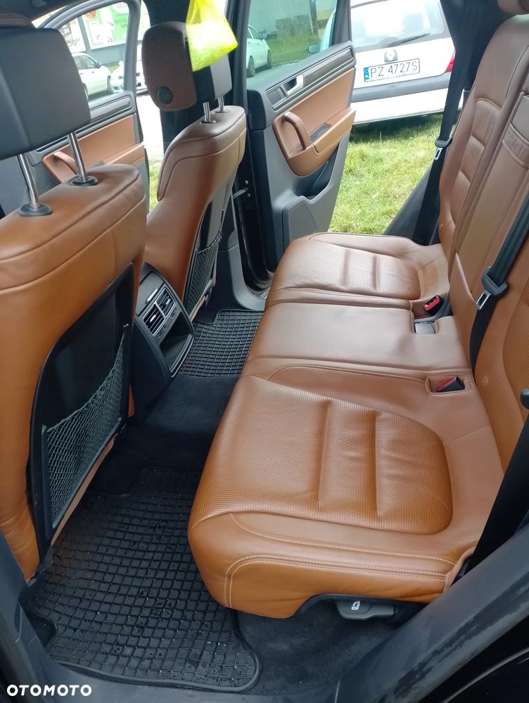 Volkswagen Touareg 3.0 V6 TDI BMT X-Edition - 22