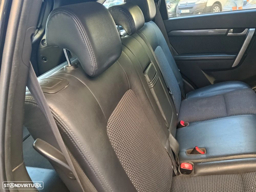 Chevrolet Captiva 2.0 VCDi Seven 7L - 20