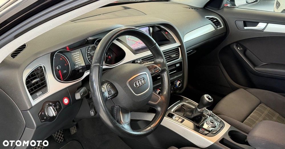 Audi A4 Avant - 11