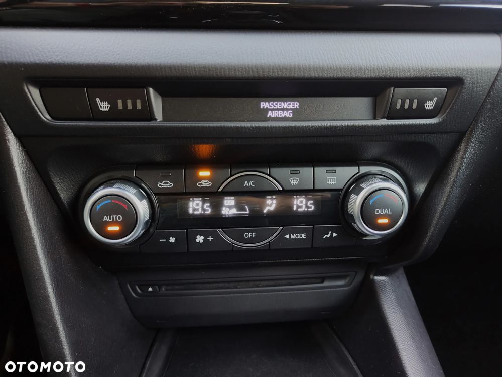 Mazda 3 SKYACTIV-G 120 Exclusive-Line - 30