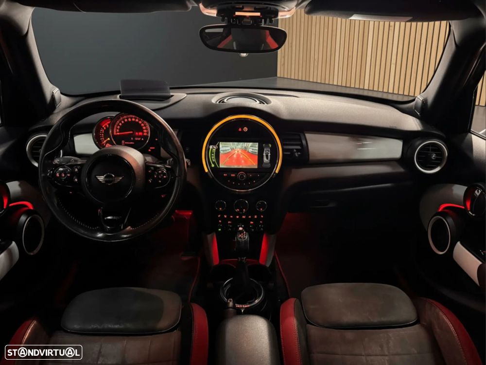MINI 5 Portas Cooper SD Auto - 7