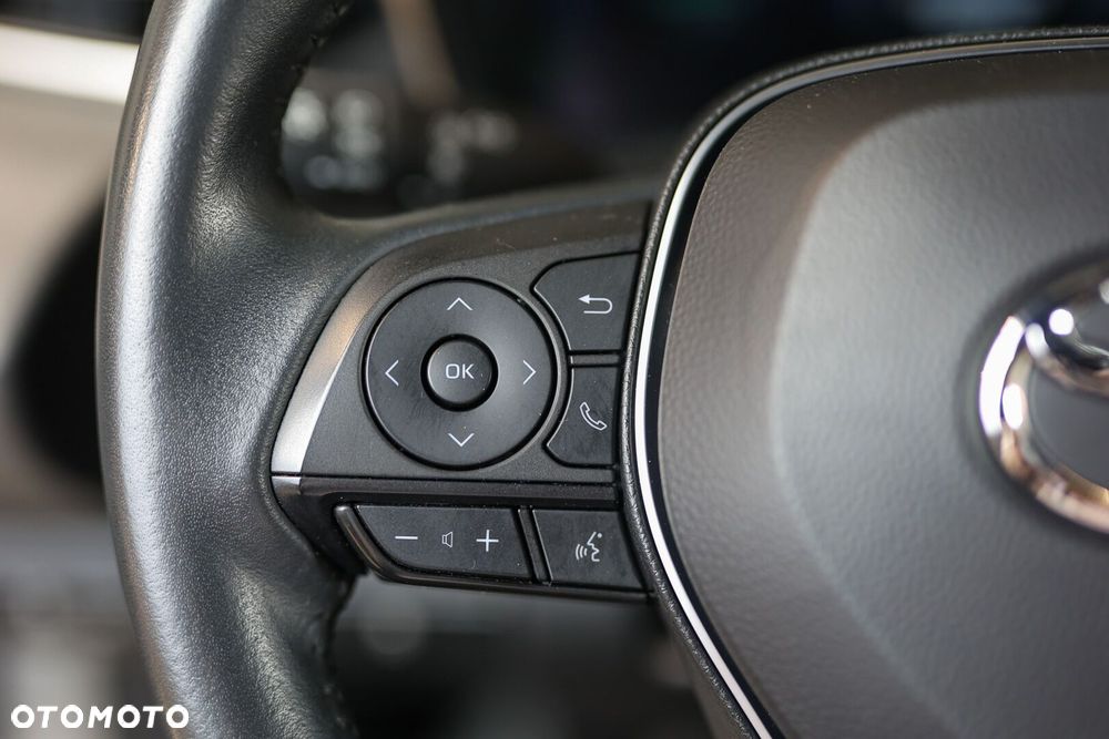 Toyota Corolla 1.8 Hybrid Comfort - 29