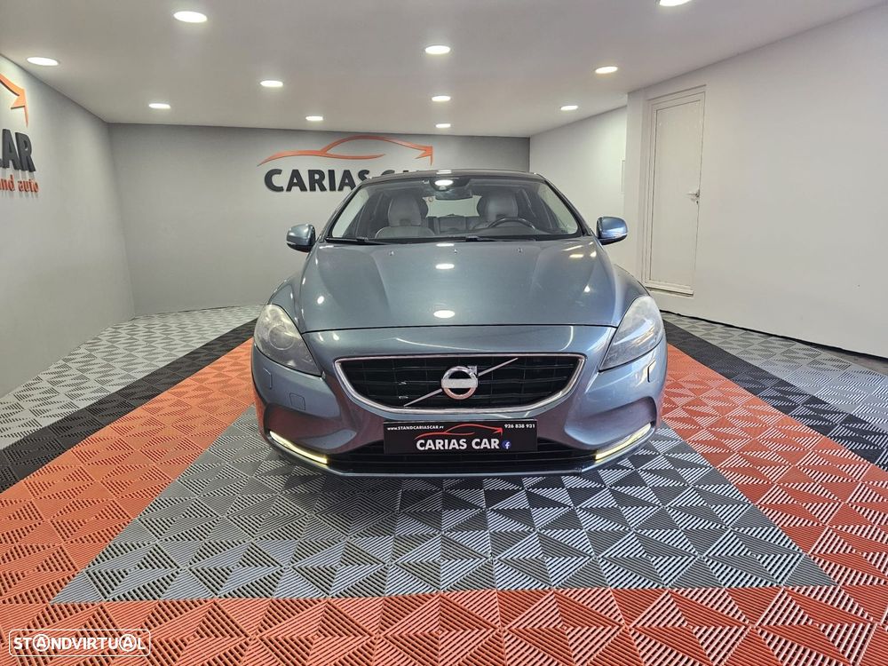 Volvo V40 1.6 D2 Momentum - 3