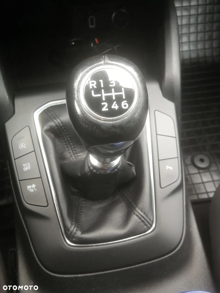 Ford Focus 1.5 EcoBoost Trend ASS - 16