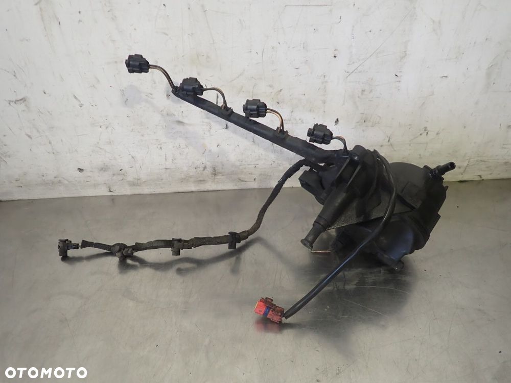 WIĄZKA WTRYSKÓW PEUGEOT BIPPER 1.4 - 2