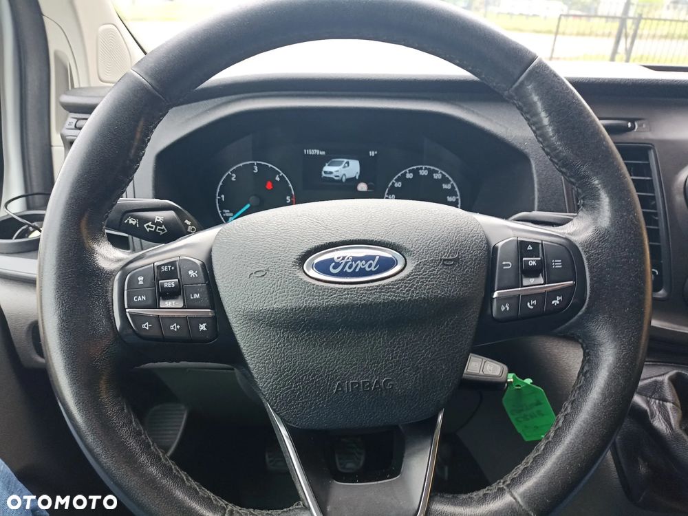 Ford TRANSIT CUSTOM - 12
