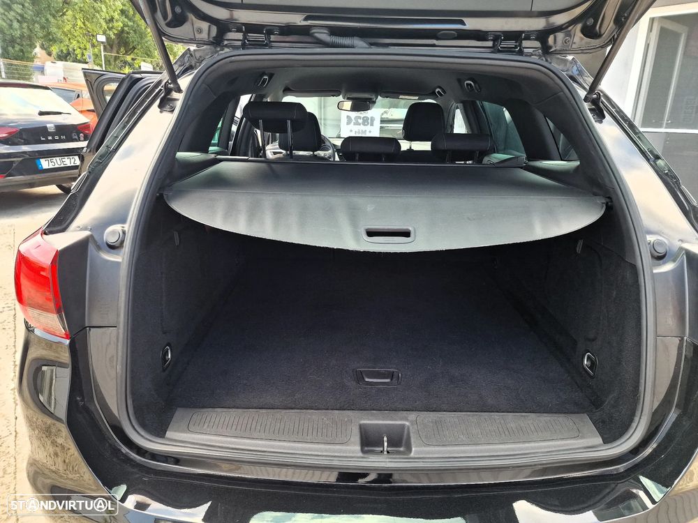 Opel Astra Sports Tourer 1.2 T GS Line S/S - 11