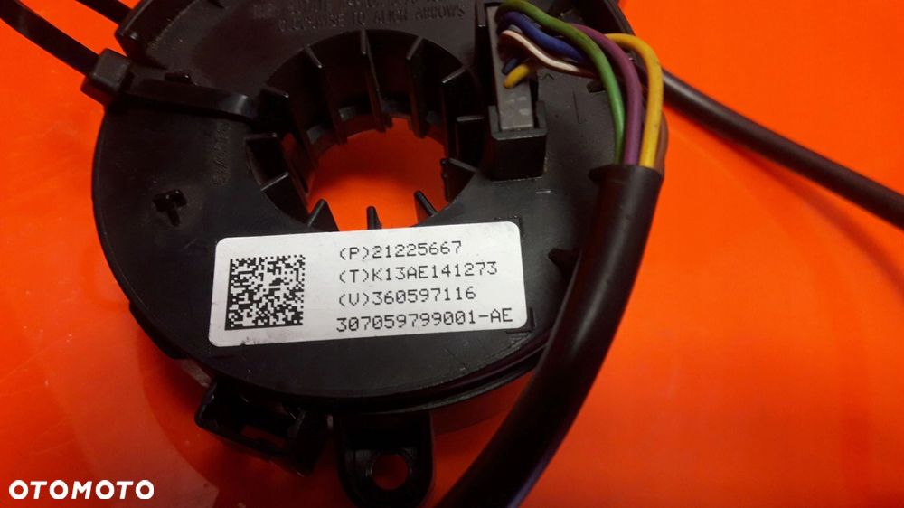 VOLVO FH4 TAŚMA MONTAŻOWA POD KIEROWNICĘ - 2