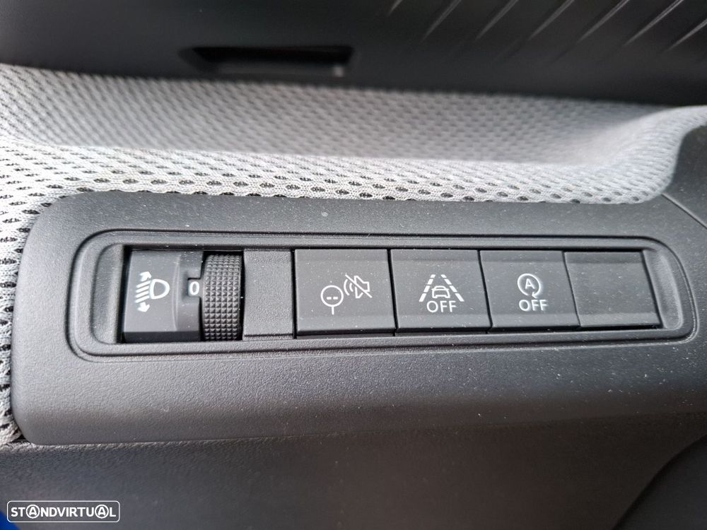 Citroën C3 1.2 PureTech Max - 25