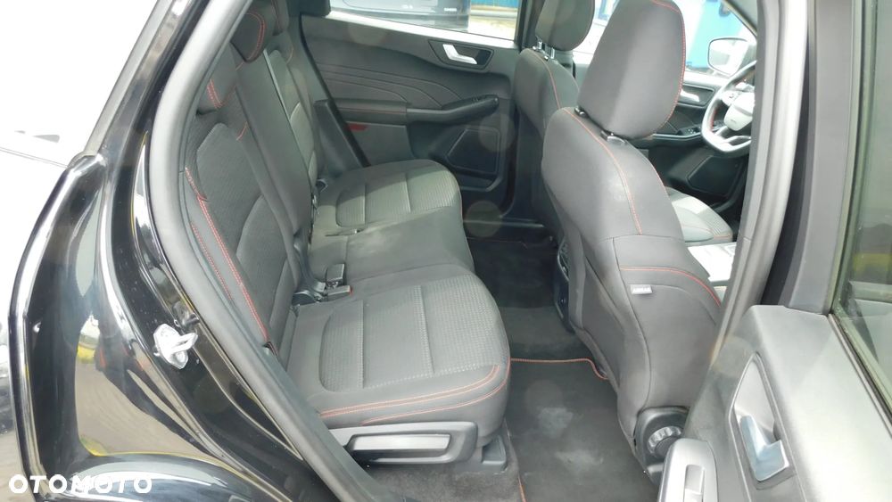 Ford Kuga 2.5 Duratec PHEV ST-LINE X - 23