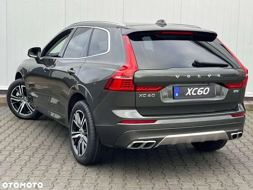 Volvo XC 60 - 4