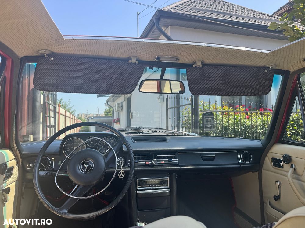 Mercedes-Benz W114 - 6