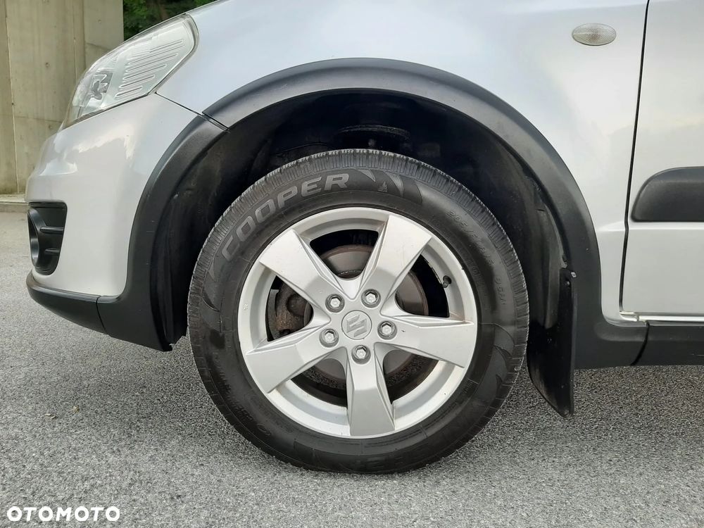 Suzuki SX4 1.6 Comfort Plus 4WD - 16