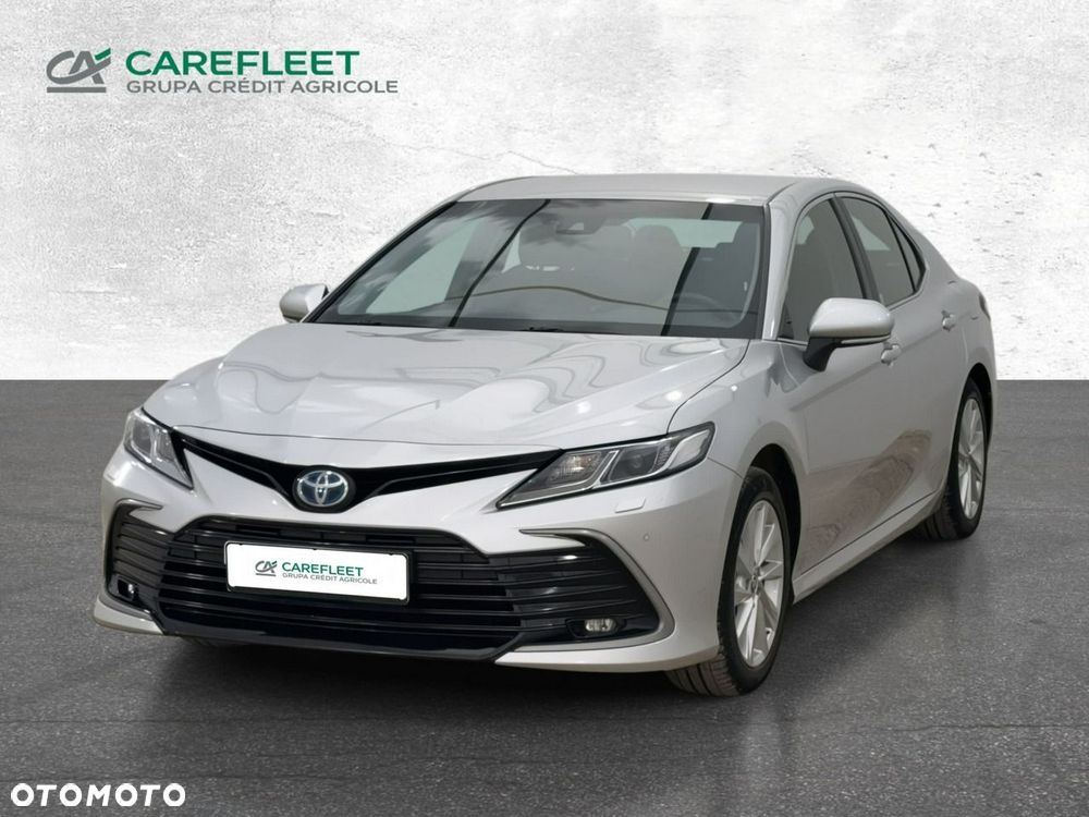Toyota Camry - 2