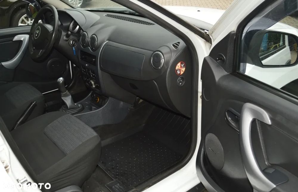 Dacia Duster - 32