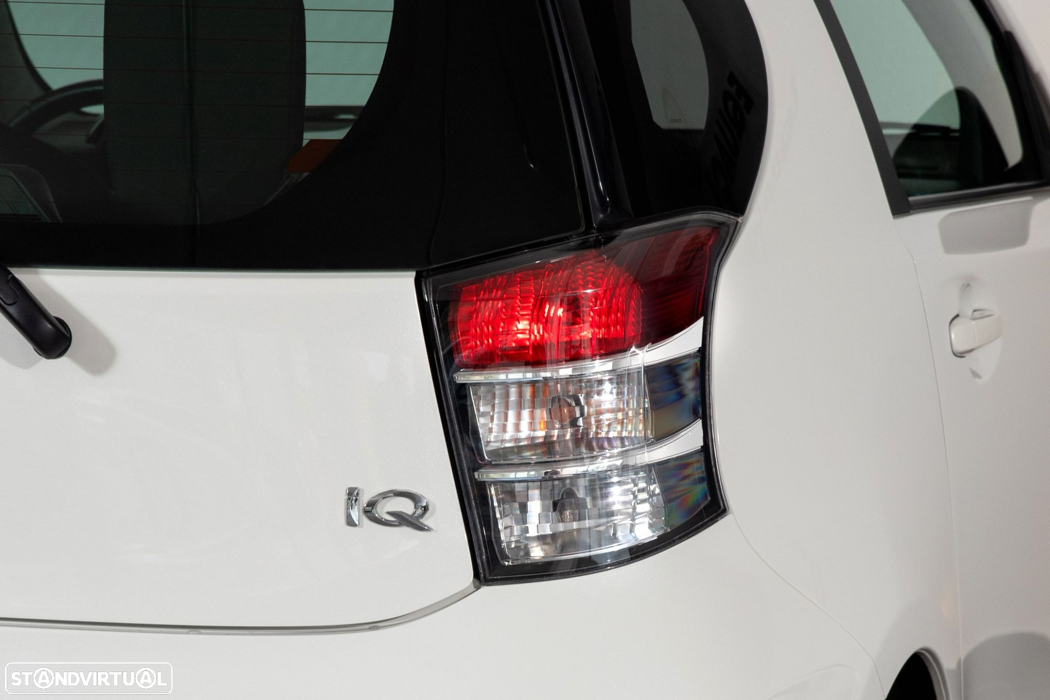 Toyota iQ 1.0 VVT-i - 7