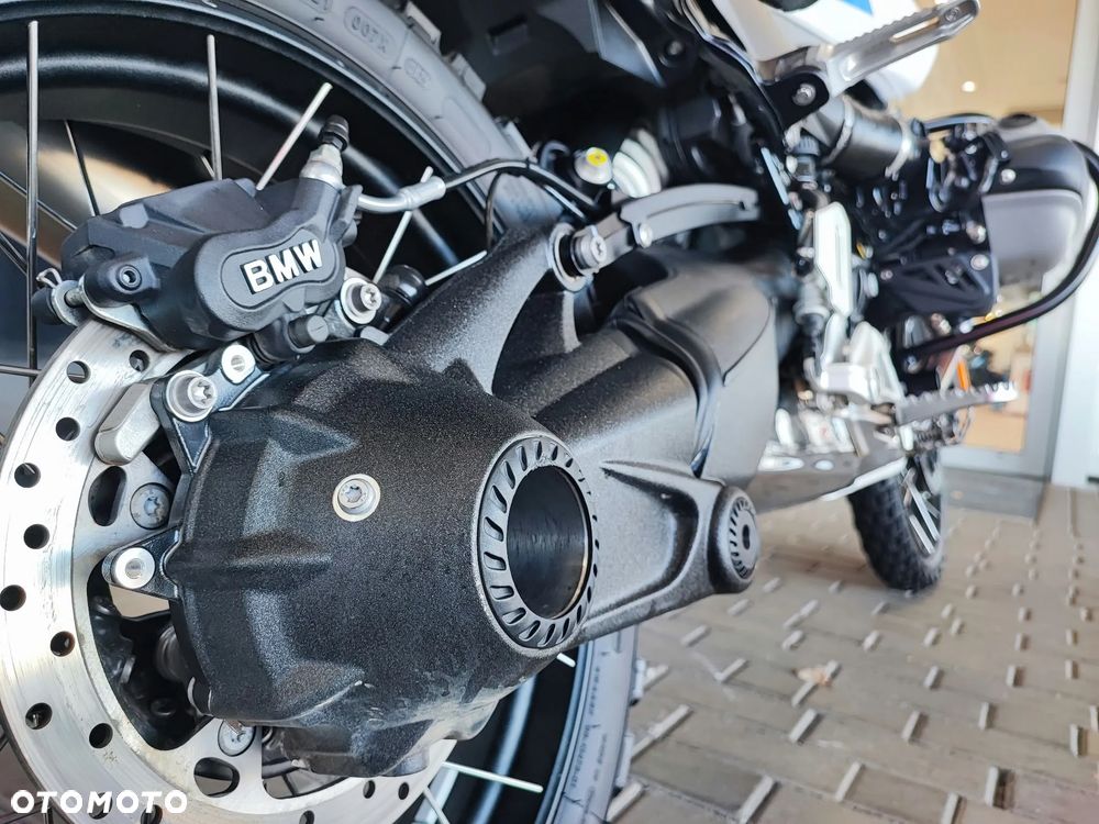 BMW R - 22