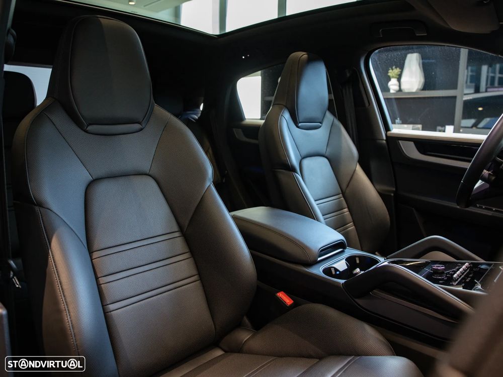 Porsche Cayenne Coupé S E-Hybrid - 48