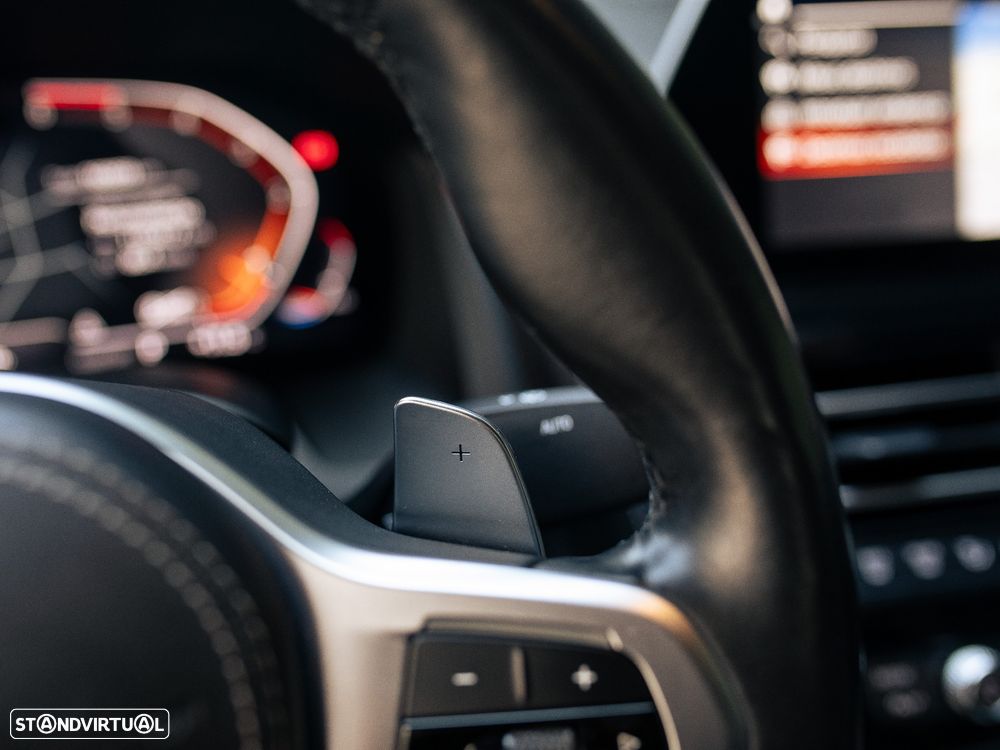 BMW 840 d xDrive Pack M - 41