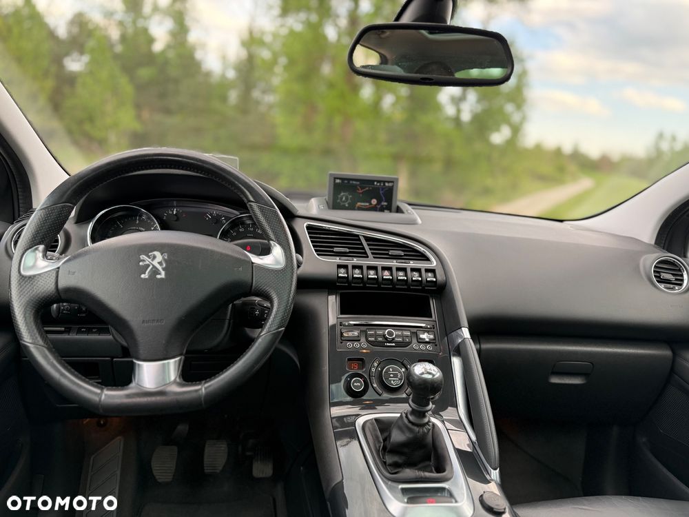 Peugeot 3008 HDi 115 Allure - 12