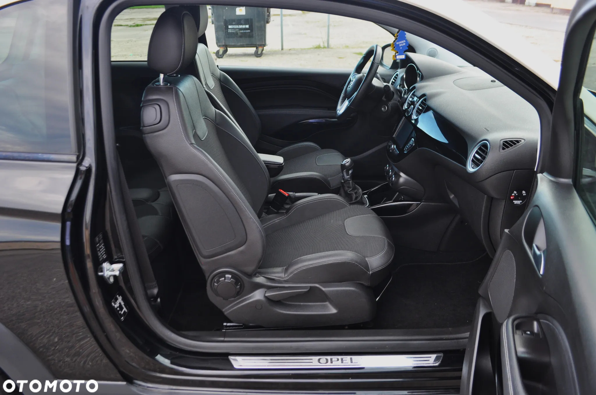 Opel Adam 1.0 T SIDI Rocks Unlimited S&S - 29