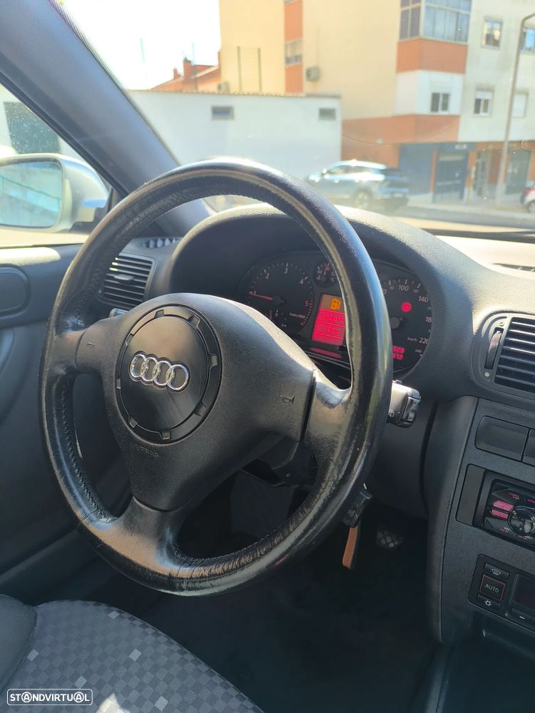 Audi A3 1.9 TDI Sport - 8