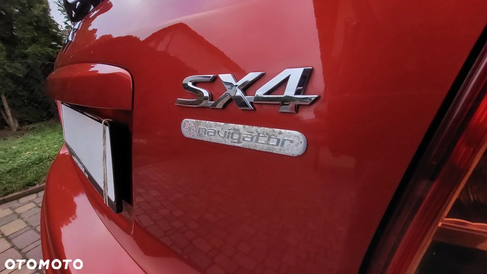 Suzuki SX4 1.6 Premium - 13