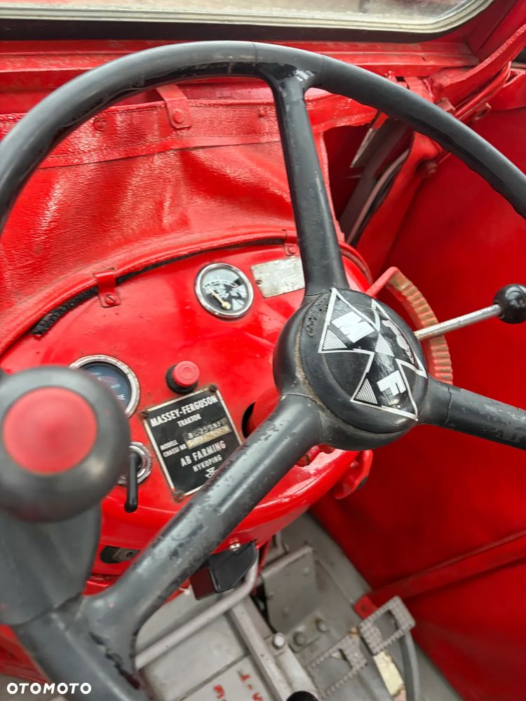 Massey Ferguson 25 - 26
