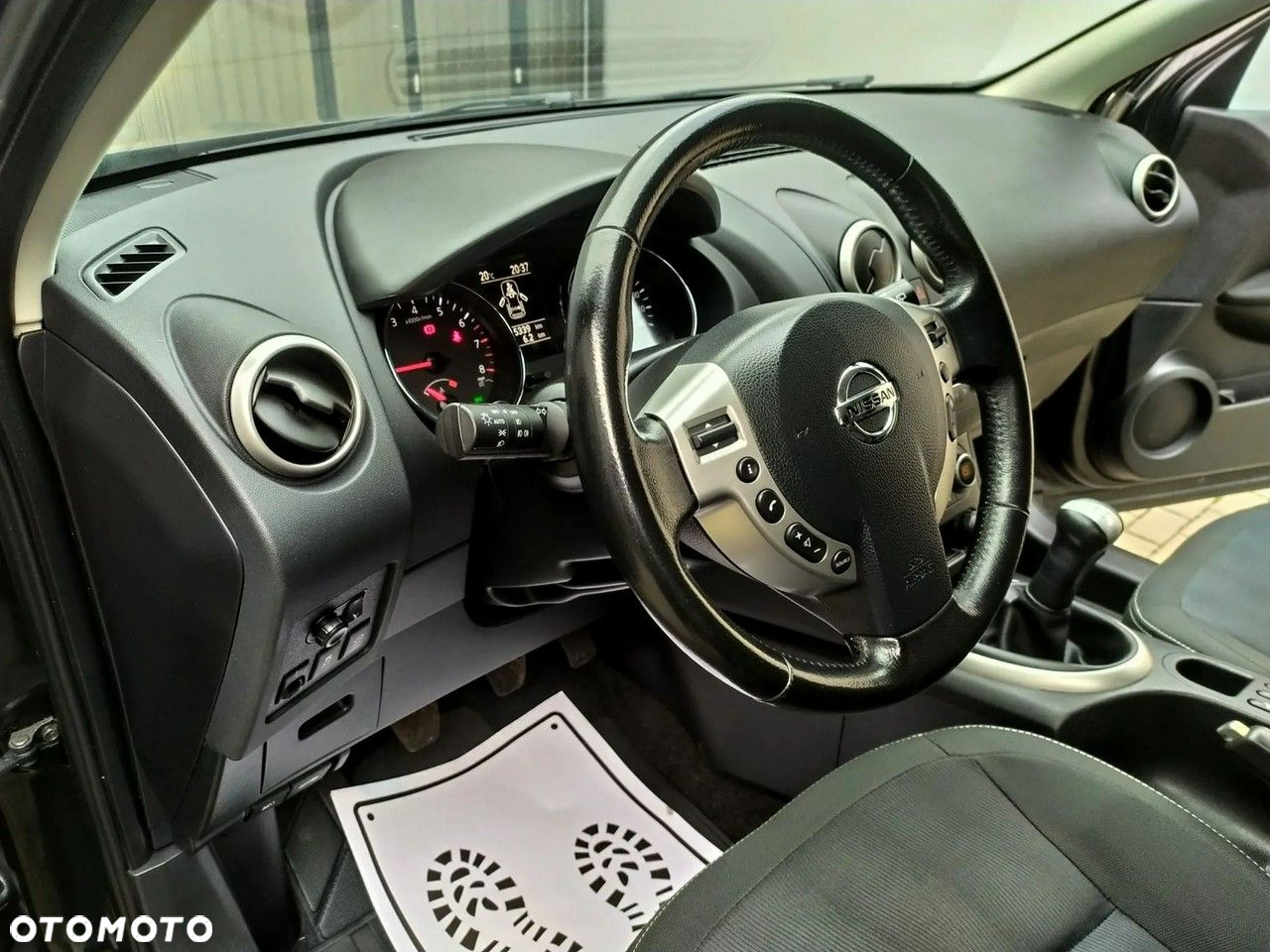 Nissan Qashqai 1.6 Acenta - 16