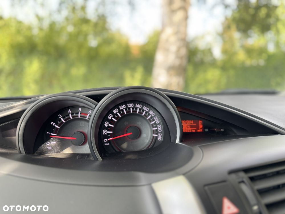 Toyota Verso - 17