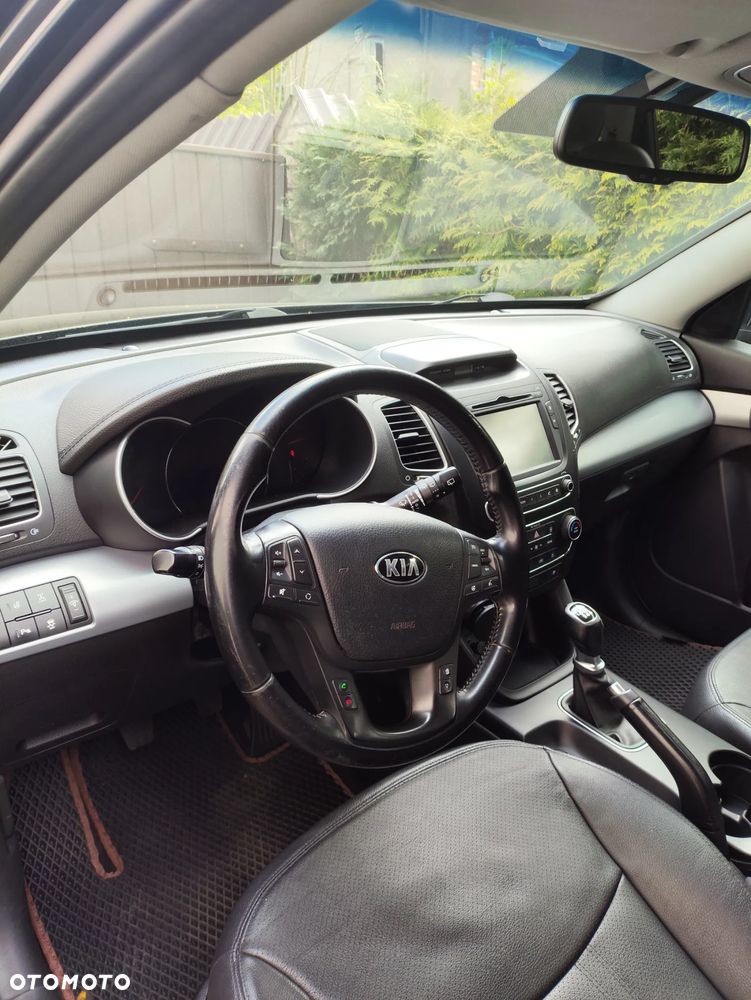 Kia Sorento - 6
