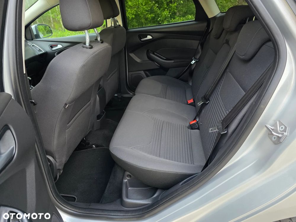 Ford Focus 2.0 TDCi Titanium ASS - 10