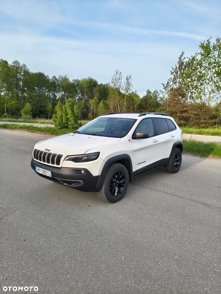 Jeep Cherokee - 14