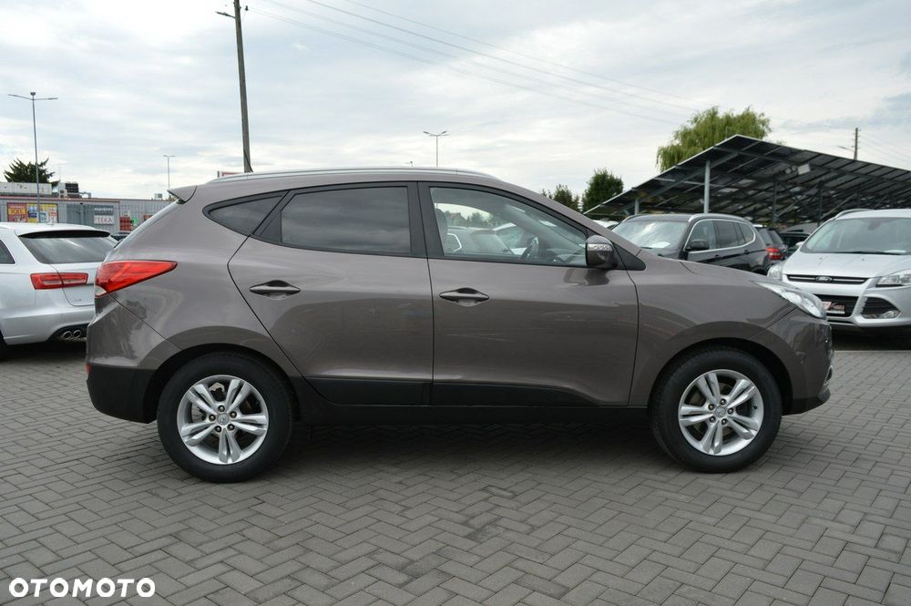 Hyundai ix35 2.0 2WD Automatik Style - 12
