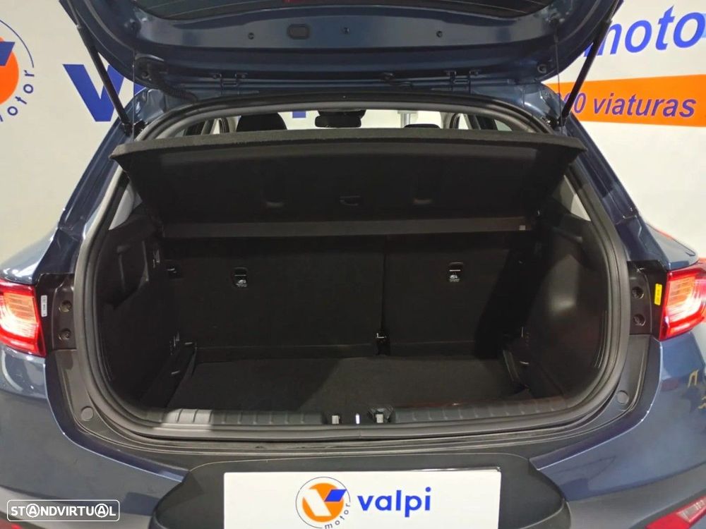 Kia Stonic 1.2 MPi Dynamic - 10