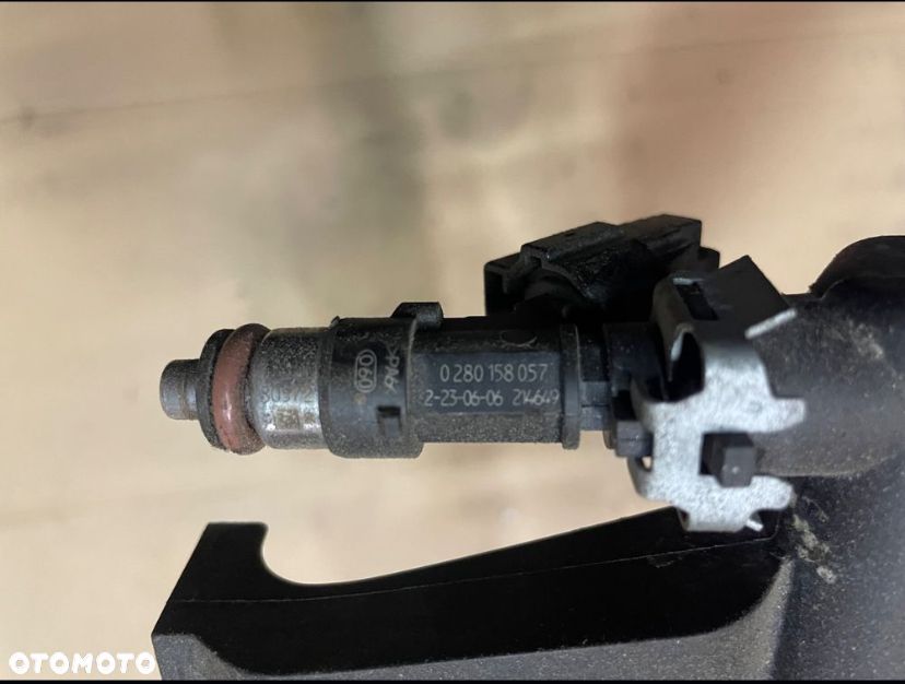 9650764780 Listwa wtryskowa wtrysk Peugeot Citroen - 4