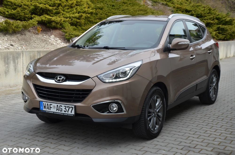 Hyundai ix35 2.0 CRDi 4WD Automatik Fifa World Cup Gold Edition - 5