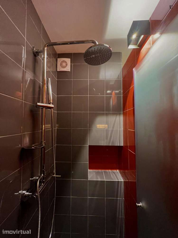 Apartamento com 1 quartos - localizado em Linda-a-Velha Lisbon - Grande imagem: 2/21